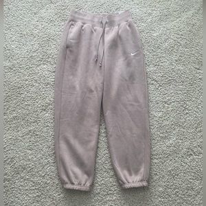 Women’s Nike Sportswear Phoenix Fleece Oversized High-Waist Jogger Pants